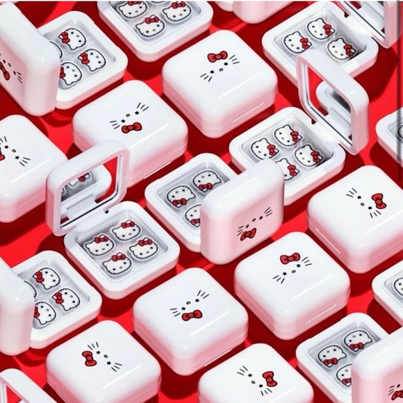 Hello Kitty X Starface Pimple Patch Compact Limited Edition BRAND NEW 2025 - Picture 11 of 13